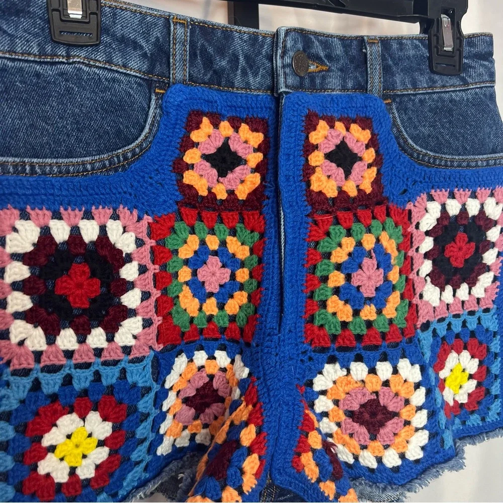 Farm Rio High Rise Crochet Granny Square Denim Shorts, size 28 - Picture 6 of 7